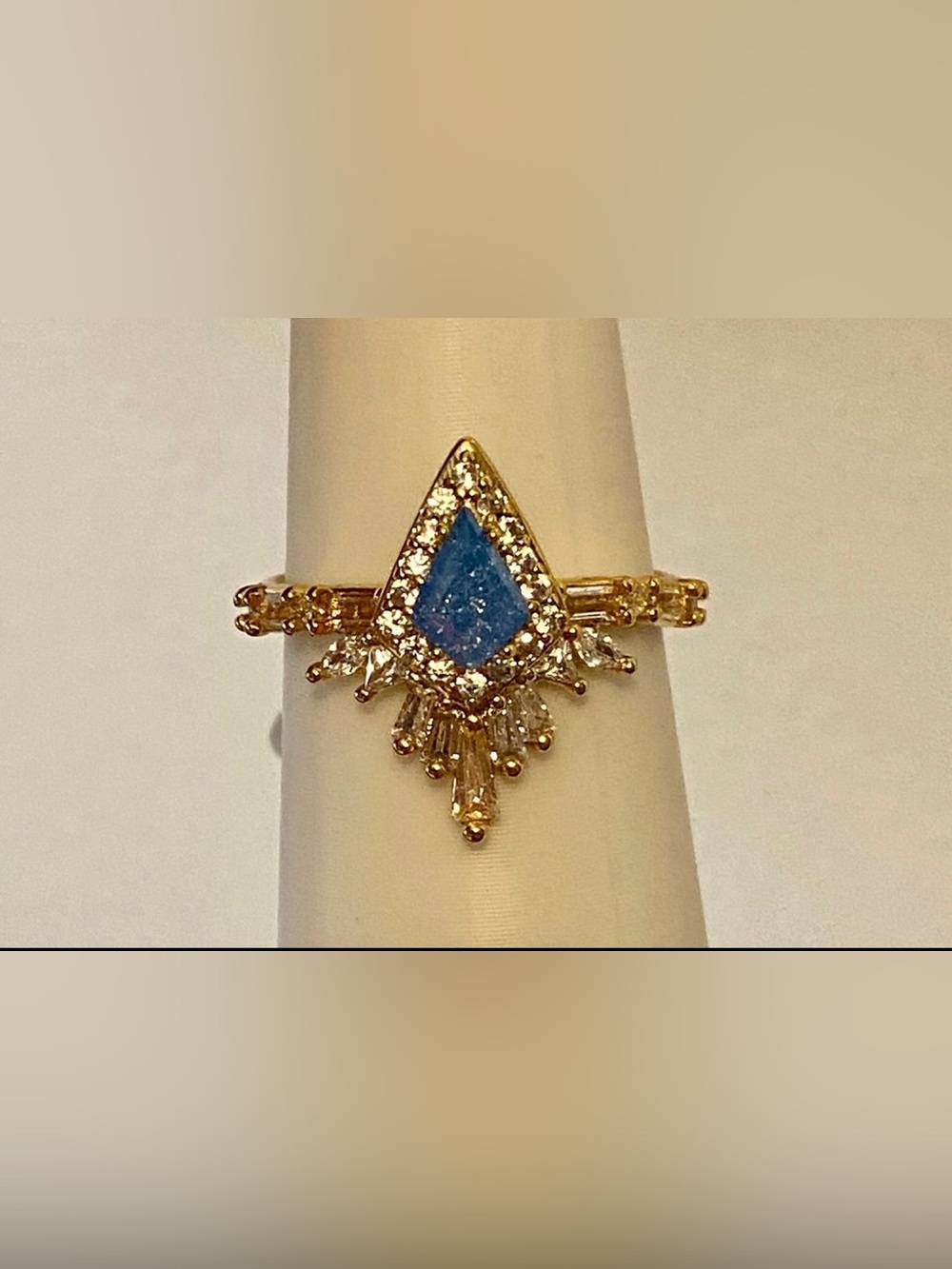 Bomb Party 2026 Ice Crystal Ring